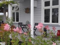 Folster Gardens B & B Accommodation Invercargill image 1